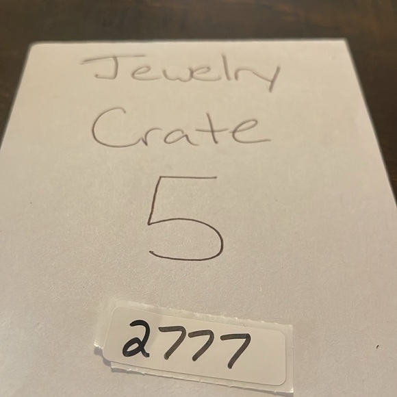 Stay Positive Enamel Pin - Picture 3 of 3